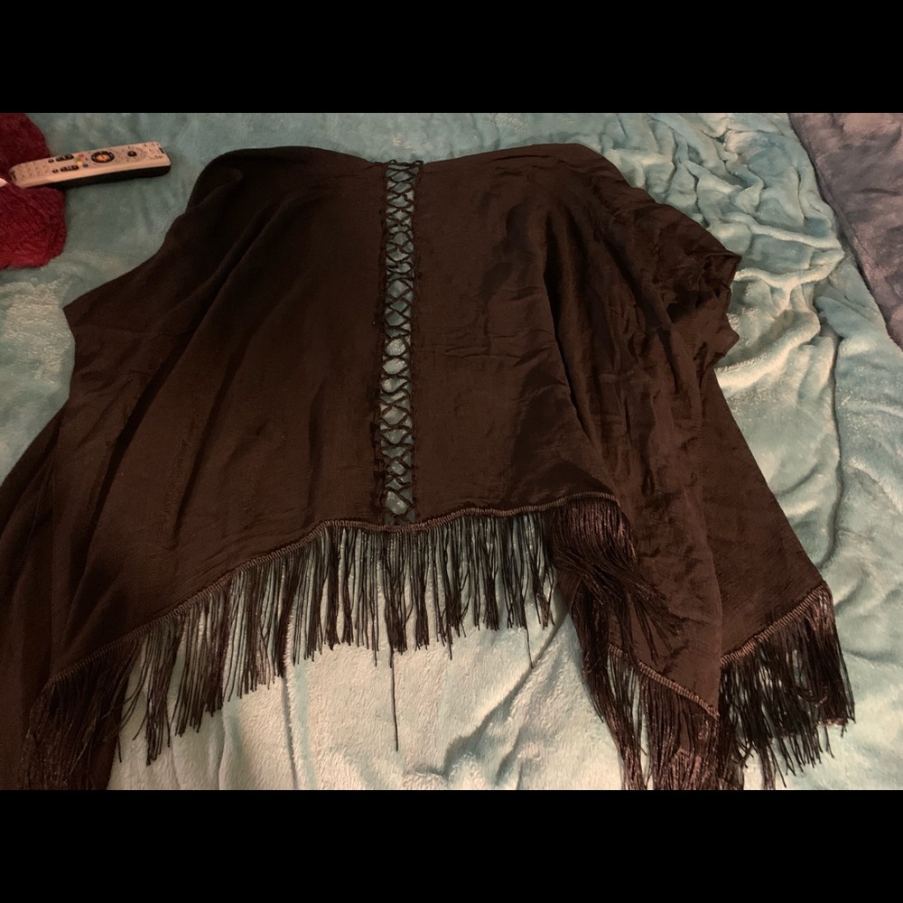 Cover up over thing with fringe